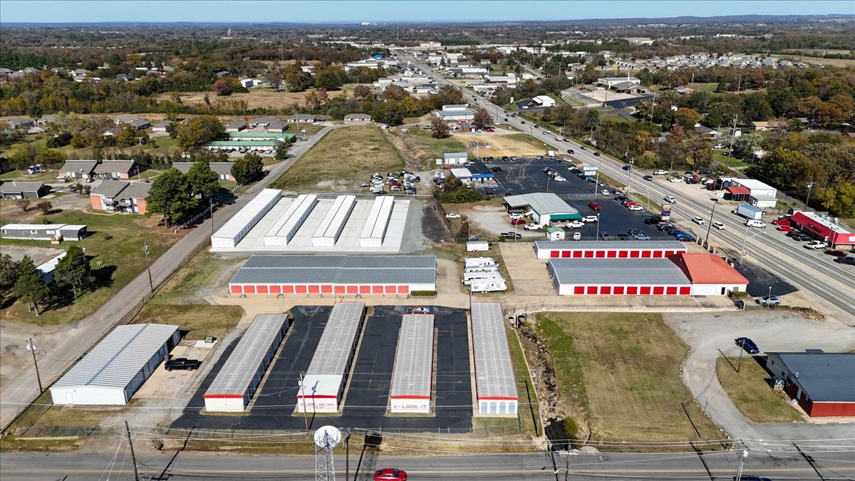 U-Lock-It Poteau aerial view 10